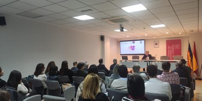 La Diputaci�n y COEVAL ayudan a pymes y aut�nomos de la Vall d�Albaida a mejorar su profesionalizaci�n