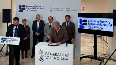Inescop acoge la firma del acuerdo para poner en marcha la Learning Factory en Elche
