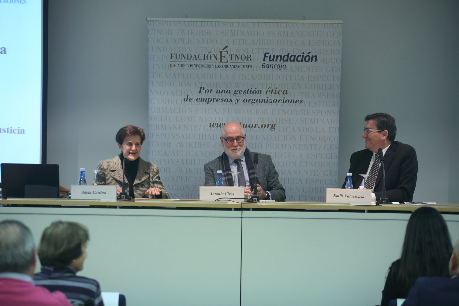 Antonio Vives denuncia la utilizaci�n de los ODS como �lavado de cara" de las empresas