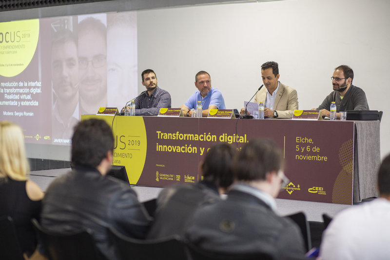Mesa revoluci�n de la interfaz en la transformaci�n digital. Focus Pyme CV 2019[;;;][;;;]